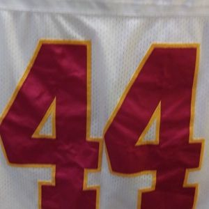 Meet your Posher, Gerald